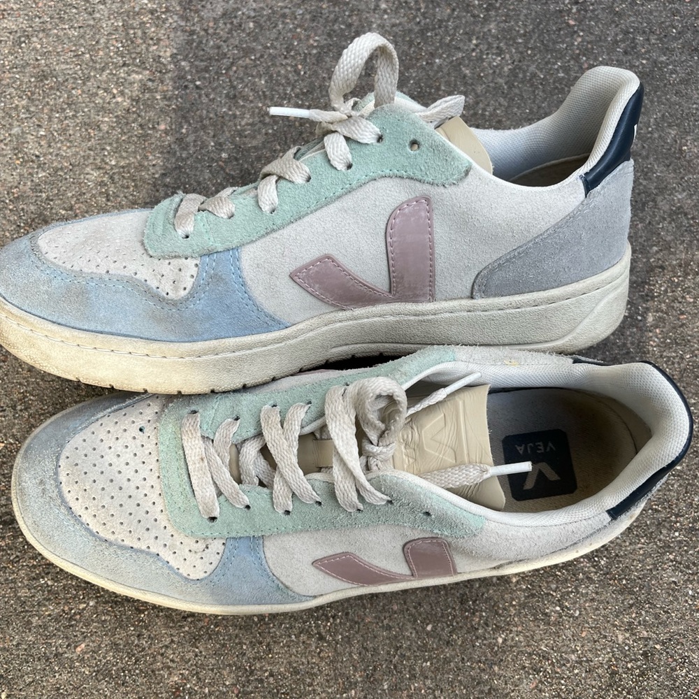 Veja V10 suede sneakers